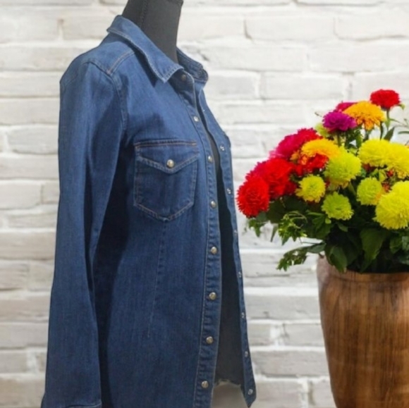 Kendall and Kylie Denim Jean Jacket or Mini Dress Size Small - Picture 3 of 13